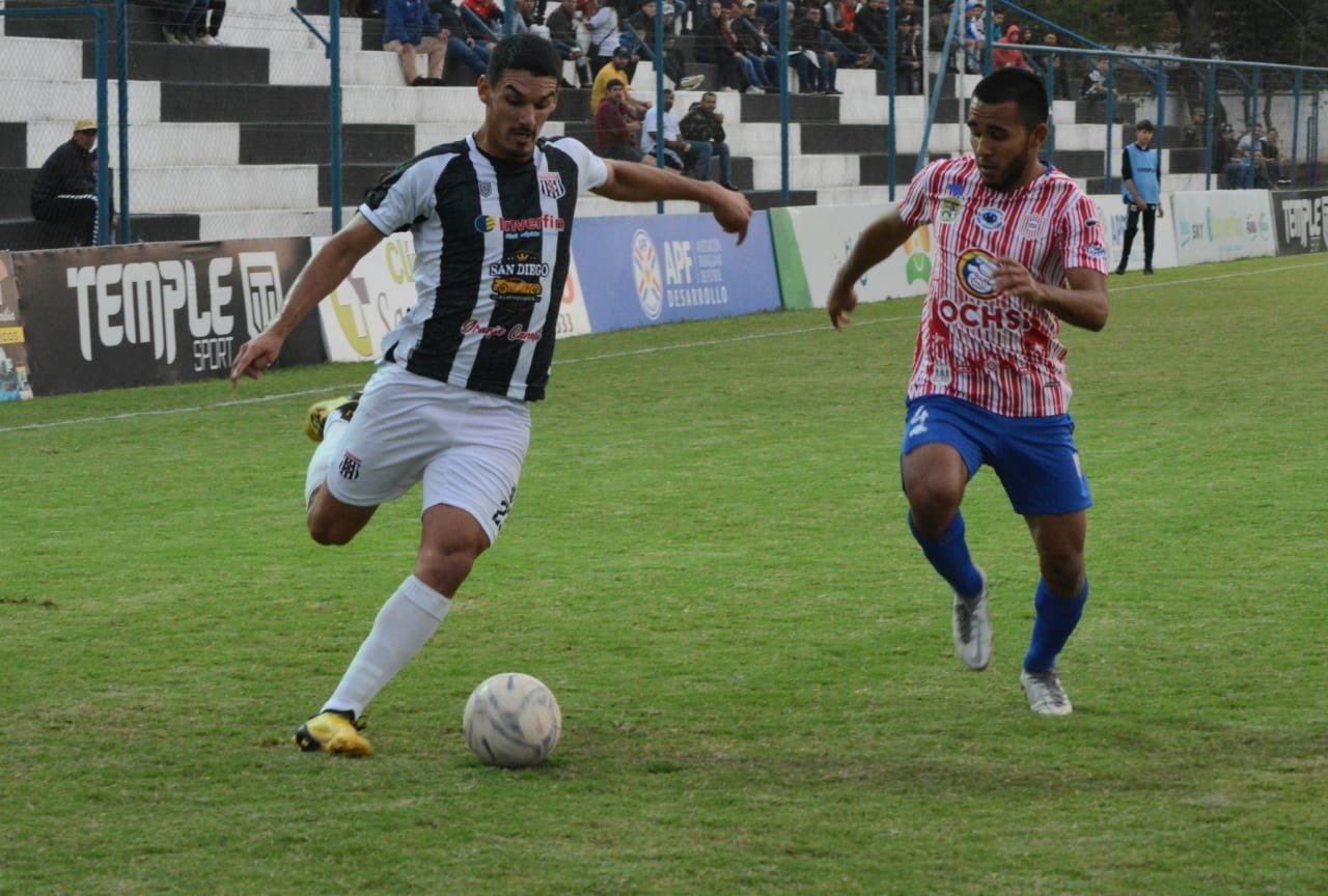 Versus / San Lorenzo cae en Santaní y ve alejarse sus chances de ascenso