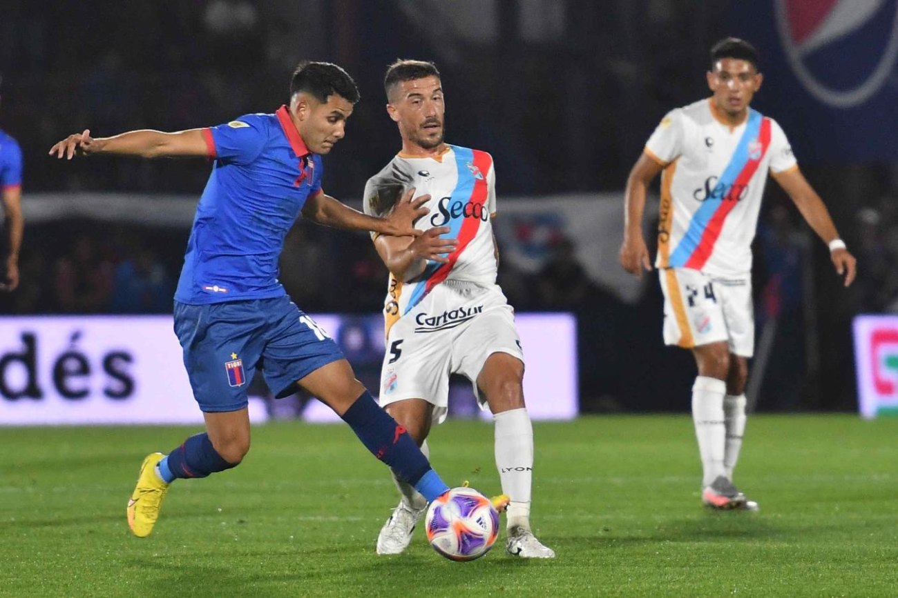 Armoa vuelve a anotar y cierra el torneo como uno de los máximos goleadores de Tigre