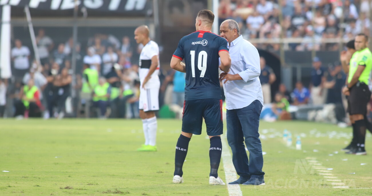 ¿Vuelve Diego Churín? Francisco Arce habló de la situación del goleador