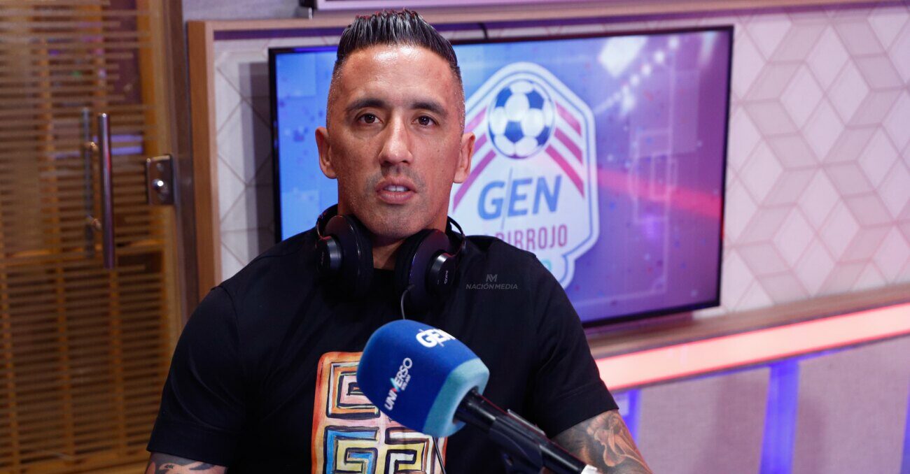 Lucas Barrios sobre Adam Bareiro: "Está bueno que se lo valore acá"