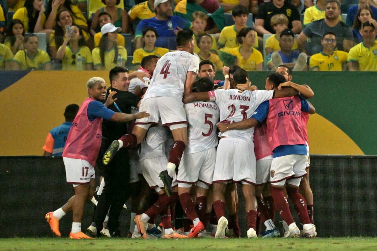¡Venezuela sorprende a Brasil y rescata un punto gracias a un golazo!