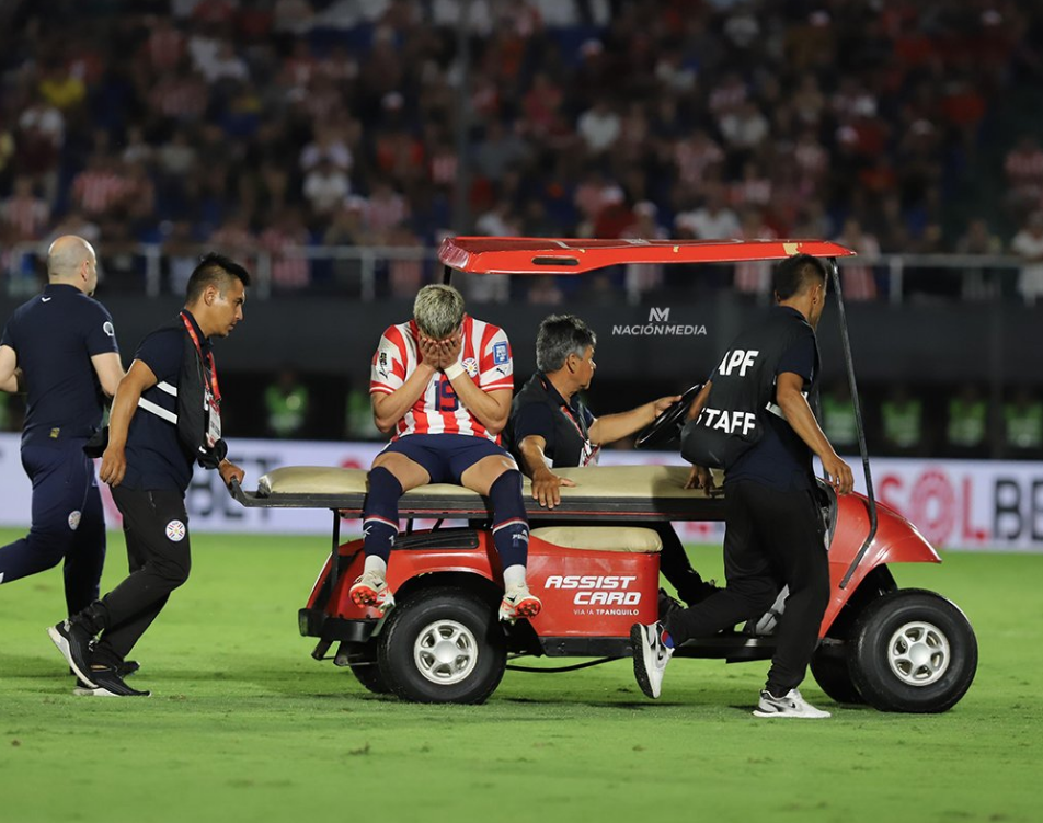 Las escalofriantes imágenes de la lesión de Ramón Sosa